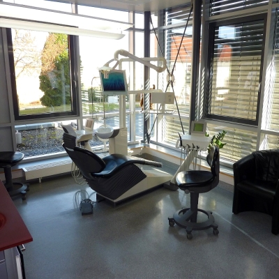 Praxisrundgang Behandlungsraum-2